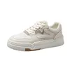 Mode kleine weiße Schuhe Frauen Frühling und Herbst Freizeit Sport Mädchen mit dicken Sohlen Low Top Board 240124