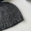 Cappello coreano lavorato a maglia con paillettes Lady Autunno e inverno Uomo e donna Street Fashion Hip-hop Personalità Warm Skull Beanie Hats 240123