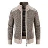 Mode heren vest met opstaande kraag patchwork kleur lange mouw dikke winter mannelijke rits trui jassen 240125