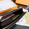 Lüks kadın unisex uzun cüzdan tasarımcısı marka mavi grafflti mektup debriyaj çantaları kart sahipleri ile kadınlar erkekler yıkama çanta makyaj depolama cüzdanları para cüzdanları cep