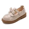 Scarpe in pelle per bambini Ragazze Oxford Flats Tstrap Ritagli per bambini Traspirante antiscivolo Fiocco stile vintage britannico 240131