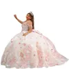 2024 rosa quinceanera klänningar bollklänning från axel spetsar applikationer kristallpärlor handgjorda blommor puffy tyll korsett bakparty klänning prom kväll klänningar 0513
