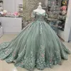 녹색 반짝이에서 어깨 Quinceanera 드레스 볼 가운 3D 꽃 아플리케 레이스 툴리 달콤한 15 vestidos de xv anos