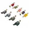Dekoracje ogrodowe 50pcs siedzący plastikowe figury 1:32 Miniable ludzie malowane mieszane mieszane dekoracyjne modele architektoniczne