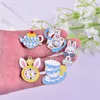 Takılar Mix 10pcs/Pack Fashion Cartoon Alice Metal Kolyesi Küpe Kolye Takı Yapımı Craft DIY