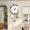 Horloges murales Grande horloge avec de grands chiffres en métal Quartz silencieux Alarme d'art moderne pour le salon de bureau