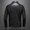 Mäns motorcykelskinnjacka stor storlek Ficka svart dragkedja LAPEL Slim Fit Male Spring och Autumn High Quality PU PU-kappa M-5XL 240122