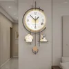 Horloges murales Grande horloge avec de grands chiffres en métal Quartz silencieux Alarme d'art moderne pour le salon de bureau