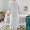 Etniska kläder muslimska kvinnor långärmad maxi klänning under abaya dubai kalkon kaftan islamisk eid ramadan caftan mantel svart vit abayas