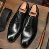 Scarpe eleganti da uomo italiane di lusso in vera pelle fatte a mano 2024 Primavera Designer Qualità Elegante matrimonio Brogue sociali Uomo