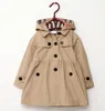 Felpa per bambina per bambini Primavera Autunno Regalo di compleanno Cappotto con cappuccio stile lungo per ragazza Giacca per bambini Giacca a vento rossa 240202