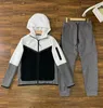 Tech hoodies Tech Tech Polar Renk Giyim Full Fermuar Pantolon Set Seti Fleeces Techfleeces Sport Pants Mens Tasarımcı Ceketler Uzay Pamuk Joggers Sweatshirt