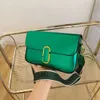 Nova câmera Xiaoxiangfeng de luxo leve com bolsas avançadas e elegantes Versátil bolsa crossbody de um ombro vendas diretas da fábrica