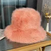 Stor fluffig faux päls hink hatt för kvinnor lyxiga plysch fiskare hatt varm vinter fiskare hatt färgglad och underbar hatt 240125