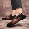 Geklede schoenen Sumer Slip-on Elegante luxe herenlaarzen White Man Sneakers Sport Teni Tene High End Sport-vrije tijd