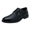 Sapatos de vestido homens sapato de couro casual moda de negócios para sola macia tendência de casamento sapatos social masculino