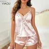 Kadınlar İki Parçalı Pantolon İpek V Boyun İçi Boş Kami Pijama Seksi Dantel Saten Pijama Seti Ladys Lüks Elegance Homewear Nightwear Uyku Takımı Kadınlar S-XL YQ240214