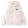 Autumn Winter Ladies Hooded Cloud Loose Down Jacket Cartoon Sports Decoration Lovely Sweet Cuffs Draw Warm och inte läcka. Cc