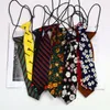 Bow Ties 6cm Floral Lazy-Tie Rubber Band slips för kvinnor college flickor skjorta enhetliga halskläder koreansk stil smal knut gratis liten liten