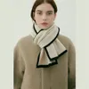 Designer Wool Scarf Women Women Luxury inverno inverno Cashmere Spessa testa avvolgimento di pentole morbide sciarpe calde scialli echarpe femme hiver 240127