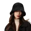 Berets manter quente no outono e inverno chapéu mulheres balde de pele pescador de alta qualidade meninas mulher boné chapéus de luxo feminino designer