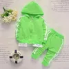 Primavera bambino tuta casual bambini ragazzi ragazze cotone cerniera giacca pantaloni 2 pezzi / set bambini tuta sportiva per il tempo libero abbigliamento infantile 240122