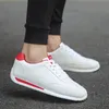 Tamanho grande dos homens sapatos brancos moda masculina tênis primavera outono antiderrapante resistente ao desgaste dos homens sapatos de caminhada tenis masculinos 240125