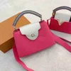 M22689 Luxury Totes Designer Bag Womens Handbags Capucines Tote Bag Hot Crossbody Flower Lade