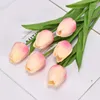 Flores decorativas 10 UNIDS Tulipán Artificial Simulación Flor Boda Ramo Falso Para Disparar Accesorios Decoración Del Hogar PU San Valentín