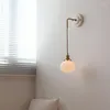 Wandlamp keramische voet met draadlicht moderne slaapkamer nachtkastje ontwerper raam achtergrond hangende armaturen