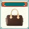 M81098 Nicolas Ghesquiere M45832 Croissant 핸드백 M46203 M46854 New Cosmetic Pouch Case Case Moon Loop Bag Box 실제 진짜 가죽 M46836 PM 23x13x6cm