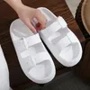 Pantoufles à boucle pour salle de bain, pantoufles d'été d'intérieur Eva, sandales de maison pour hommes et femmes, chaussures de bain antidérapantes pour la maison et la famille