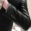 Män passar svart smal fit blazer hombre pu läderjacka hane en knapp affärssammanhang koreansk kappa 240201