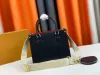 Ny 2023 Fashion Classic Bag Handbag Women Leather Handbags Womens Crossbody Vintage Clutch Tote Shoulder Prägling Messenger Bags #8866