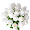 Dekorative Blumen 10PCS Tulpe Künstliche Simulation Blume Hochzeit Gefälschte Blumenstrauß Für Schießen Requisiten Hause Dekoration PU Valentines