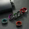 Trendy 8 mm Pierścienie wolframowe dla kobiet mężczyźni pary weselne pierścionki zaręczynowe czarny i czerwony pomarańczowy fioletowy zielony niebieski ciemnozielony 240125