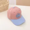 Bollmössor 2024 Spring Boy Girls Cap Baseball Hat Summer justerbar bokstav barn snapback hattar utomhus barn lila baby sol