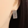 Boucles d'oreilles en peluche élégante y2k korea gothique pour l'homme et les femmes bijoux vintage accessoires couleurs couleurs de mode d'été 2024 anime japonais