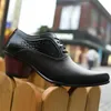 Dress Shoes Flatform Ete Sports Man Heels Elegant Men's Sneakers Super Sale Luxus Loafter Casuals Scarp