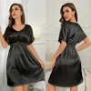 Vêtements de nuit pour femmes Robe de chemise de nuit d'été en soie glacée taille mince chemise de nuit robe de chambre solide femmes soyeux satin peignoir salon porter