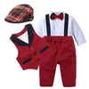 Babypakken geboren jongenskleding Romper Vest Hoed Formele kleding Outfit Feest Strikje Kinderen Peuter Verjaardagsjurk 0 24 M 240127