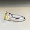 Cluster-Ringe, europäischer und amerikanischer leichter Luxus-Zirkon-Ring, S925-Sterlingsilber, gelber Diamant-Blumenschliff