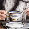 Mokken Engelse stijl Bone China koffiekopjes met gouden randen Borden Keramiek Theemiddag