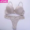 ブラジャーセットセットセクシーなファッションビキニブラジャーセットシームレスプッシュアッププランジレディランガリー女性下着トン34 36 38 42 CDカップ