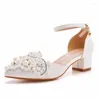 Scarpe eleganti Sandali da festa di nozze Sandali casual da donna String Bead Fibbia Strap PU 4CM Tacco quadrato Hollow Elegante Bianco