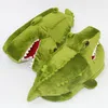 Pantoufles vertes en forme de Crocodile, chaussures d'intérieur chaudes et antidérapantes en peluche pour l'hiver