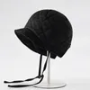 Berets Japanese Ear Protector Pullover Cap Winter Windbreak Basin Hat Down Cloth Thickened Cycling Strap Bomber Hats For Men And Women