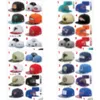 Casquettes de balle Date Mens Foot Ball Ajusté Chapeaux Mode Hip Hop Sport Sur Terrain De Football Fl Fermé Design Caps Femmes Cap Mix Drop Livraison Dhcwz