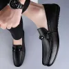 Mocassini da uomo in vera pelle per affari sociali Design da uomo Moda primaverile Slip on Scarpe casual Calzature per uomo adulto Scarpe da barca fatte a mano