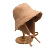 Baretten Dameshoeden Lamsbont Gehoorbescherming Herfst Winter Warme mutsen Platte hoed Panama met trekkoord Opvouwbaar Zacht pluche